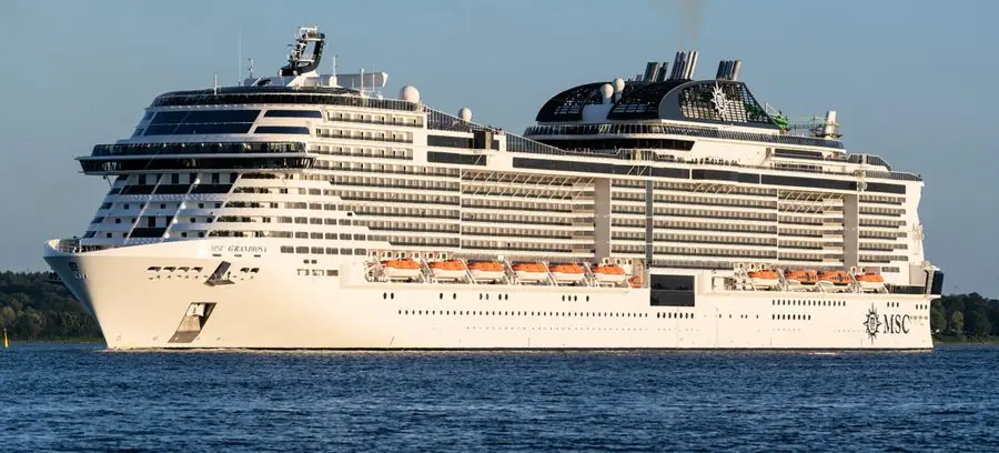 MSC Divina